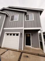 425 Se Inlet Ave - Photo 1 of 1