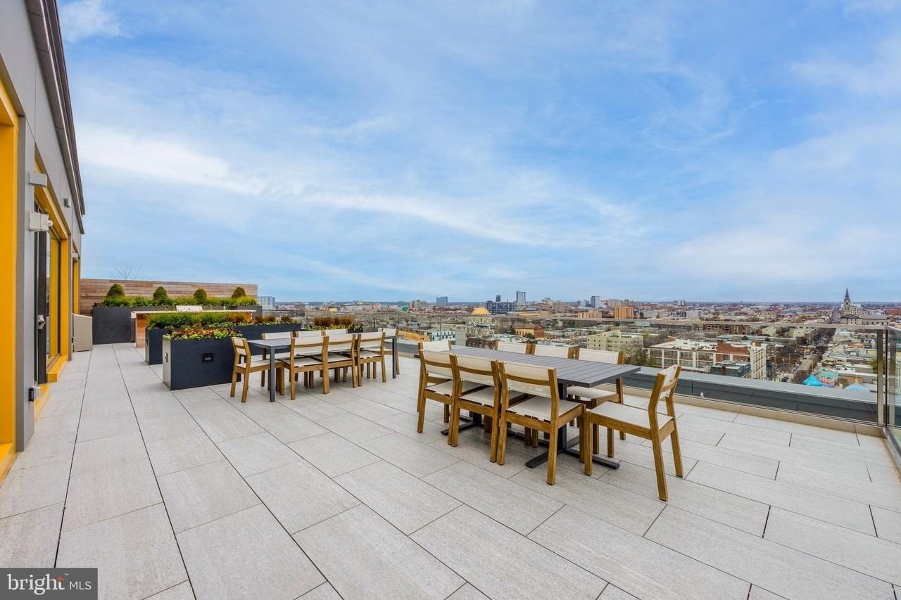 565-67 N 5th St Unit 314 #314 - Photo 5 of 46