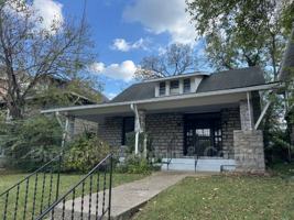 featured image of 1503 Bernard Ave