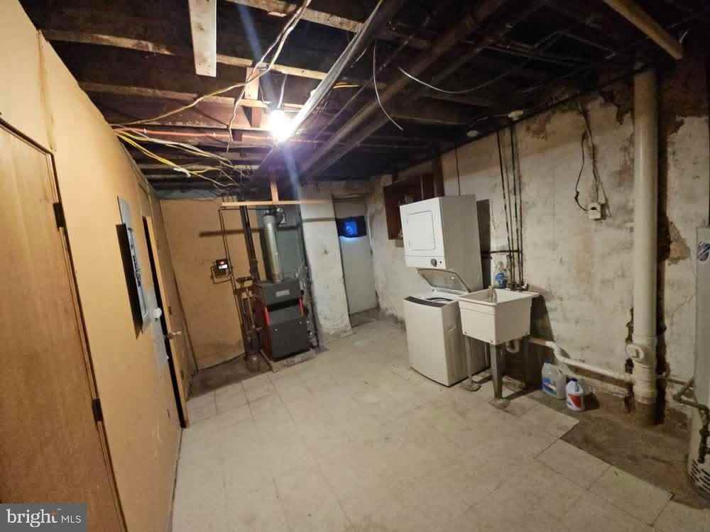 5736 Woodcrest Ave - Photo 6 of 22