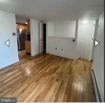 2122 Christian St Apt C #C - Photo 1 of 1