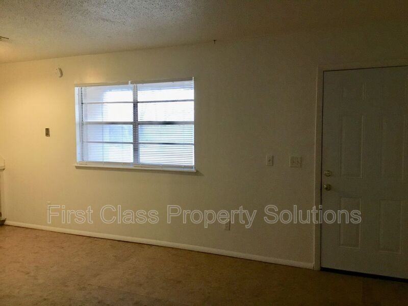 1104 N Carol Ln #C - Photo 7 of 17