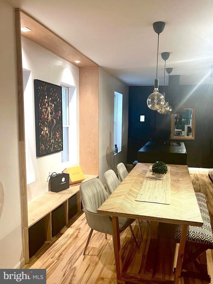 1847 North 21st Street - Photo 3 of 10