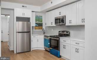 2042 E Somerset St - Photo 1 of 1