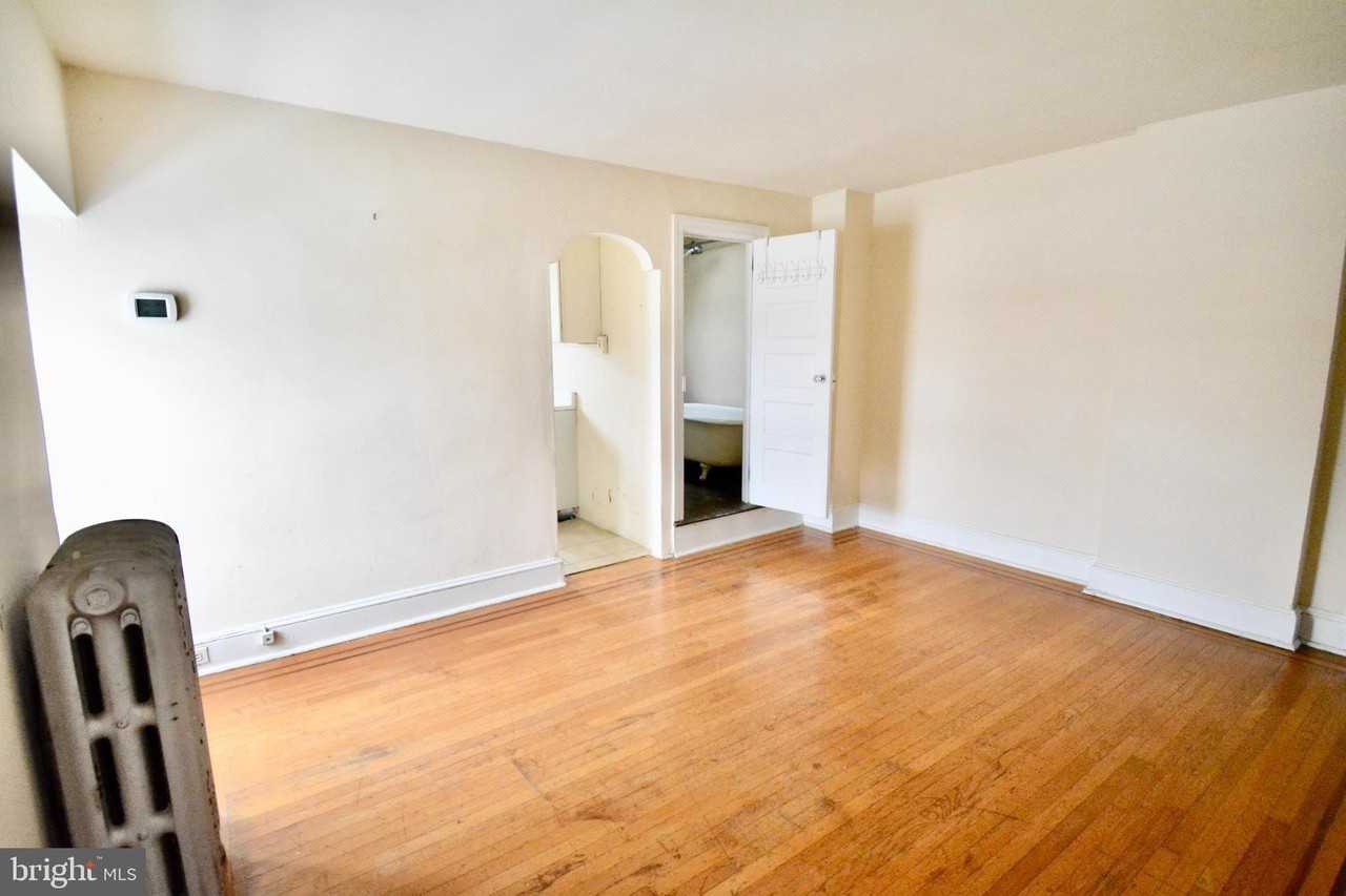 38 W Seymour St Unit 3 #3 - Photo 6 of 11