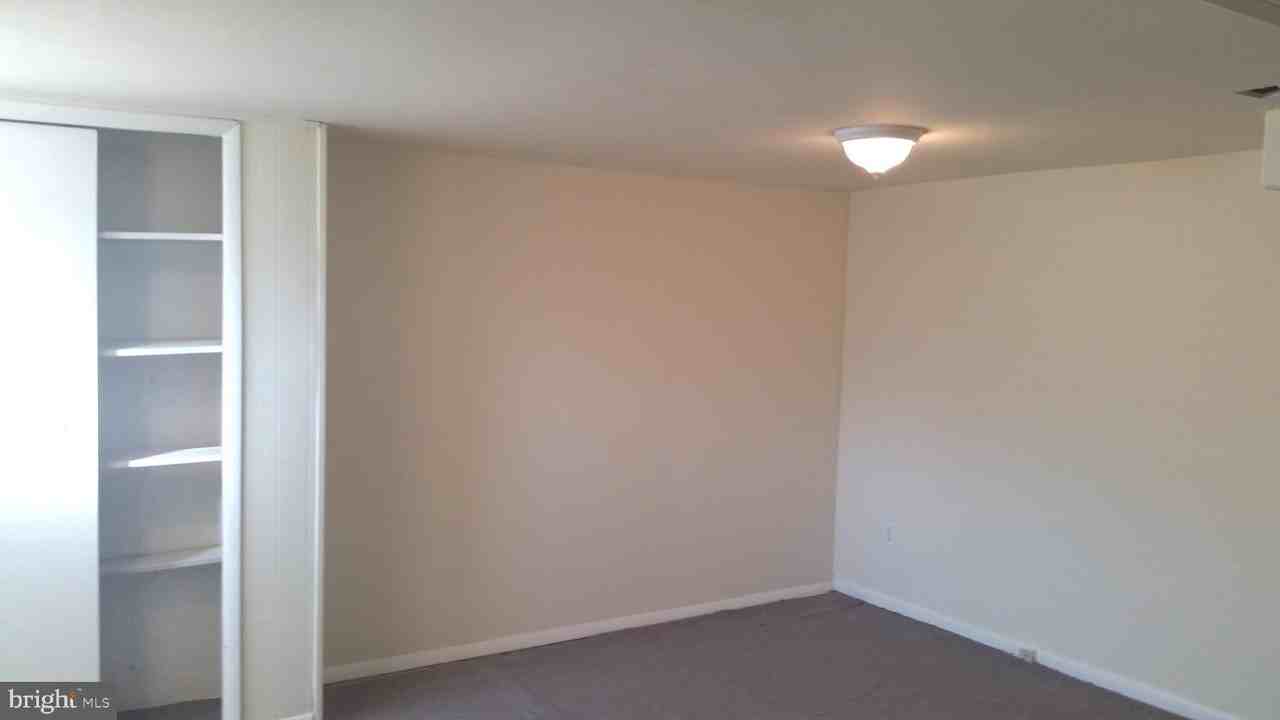 3612 Winona Street - Photo 6 of 10