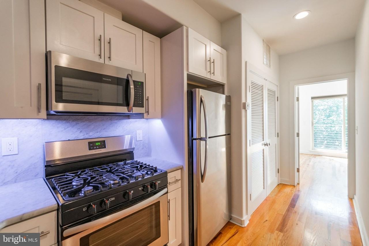 1642 N Marshall St Unit 2 #2 - Photo 4 of 17