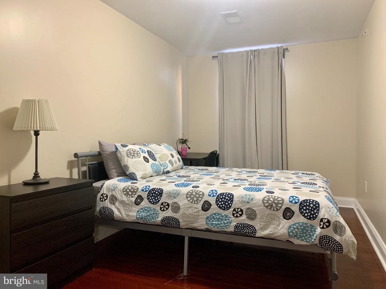 1211 Race St Unit 3r #3R - Photo 7 of 14