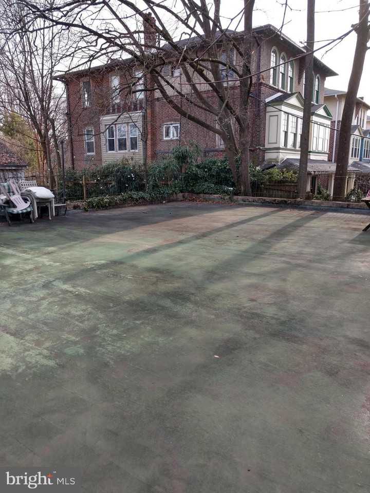 7738 Ardleigh St - Photo 2 of 32