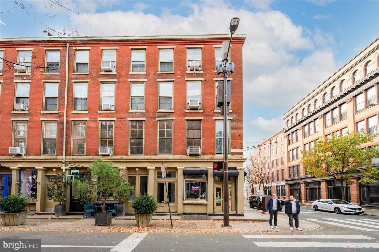 162 N 3rd St Apt 2 #2 - Photo 5 of 17