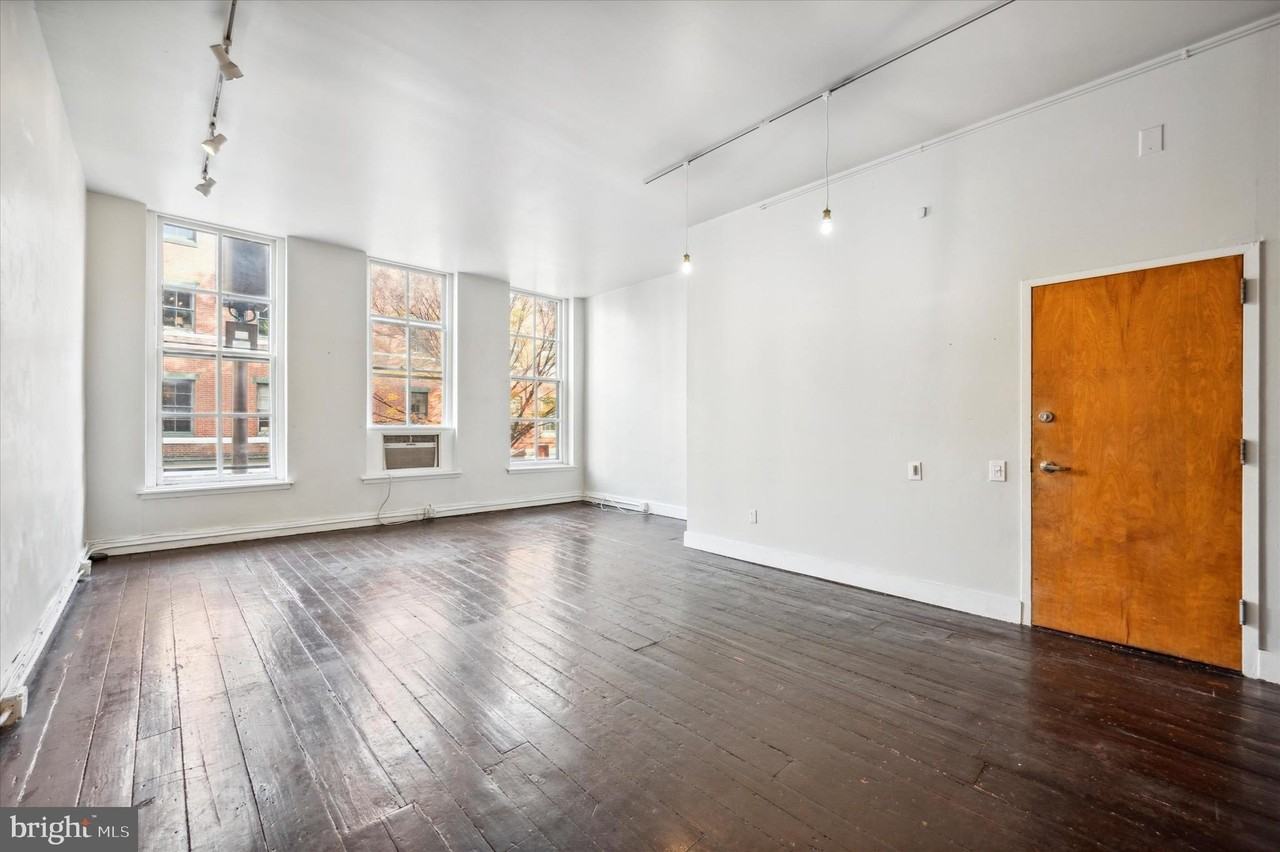 162 N 3rd St Apt 2 #2 - Photo 6 of 17