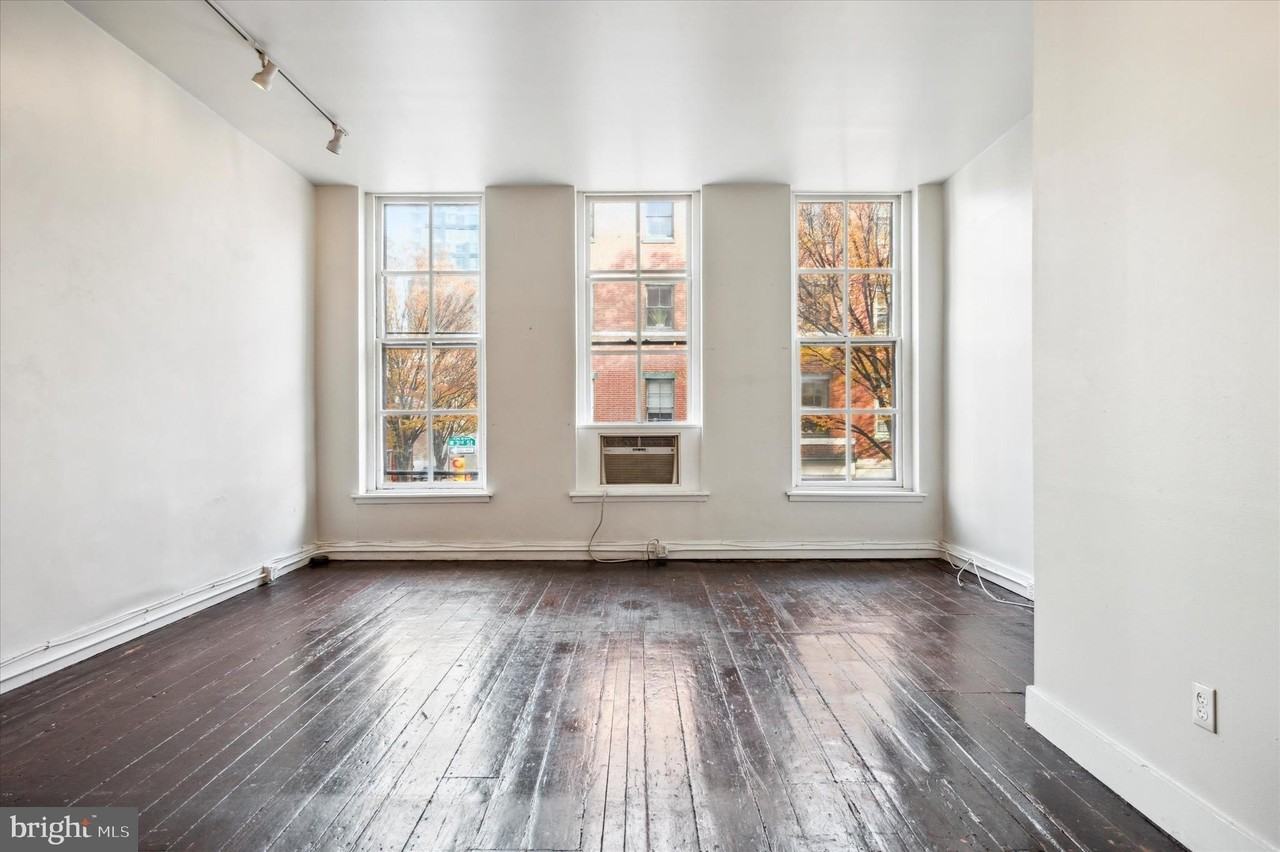 162 N 3rd St Apt 2 #2 - Photo 7 of 17