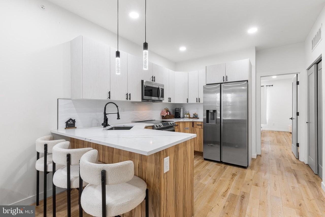 647 N 41st St Apt C #C - Photo 6 of 23