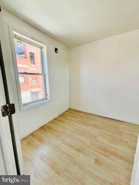 240-42 W Glenwood Ave 3rd Fl #3rdFL - Photo 2 of 8