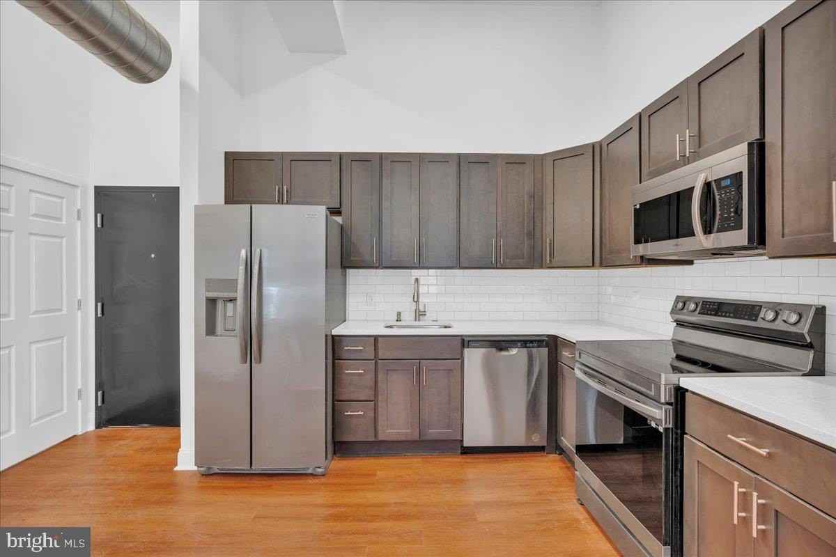 1406-10 Fairmount Ave Unit 3 #3 - Photo 7 of 18