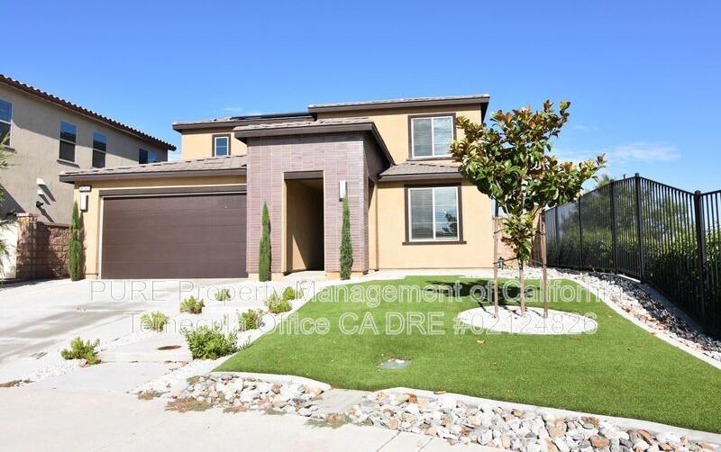 36343 Calle Lisbon - Photo 2 of 31