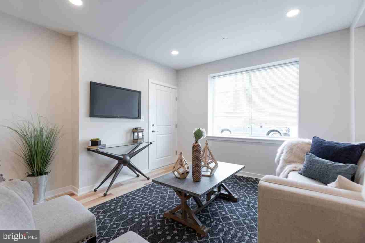 1322 N Hope St Apt A #A - Photo 5 of 30