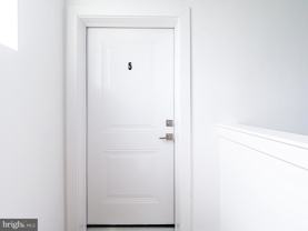 2403-2407 2403-2407 W THOMPSON Street unit: 5 #5 - Photo 1 of 1