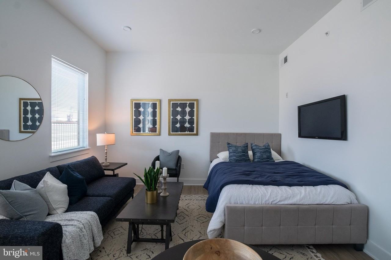 2235 Washington Avenue #205 - Photo 6 of 12