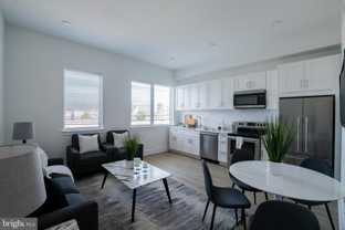 2235 Washington Ave Apt 402 #402 - Photo 1 of 1