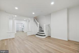 5803 W Thompson St - Photo 1 of 1