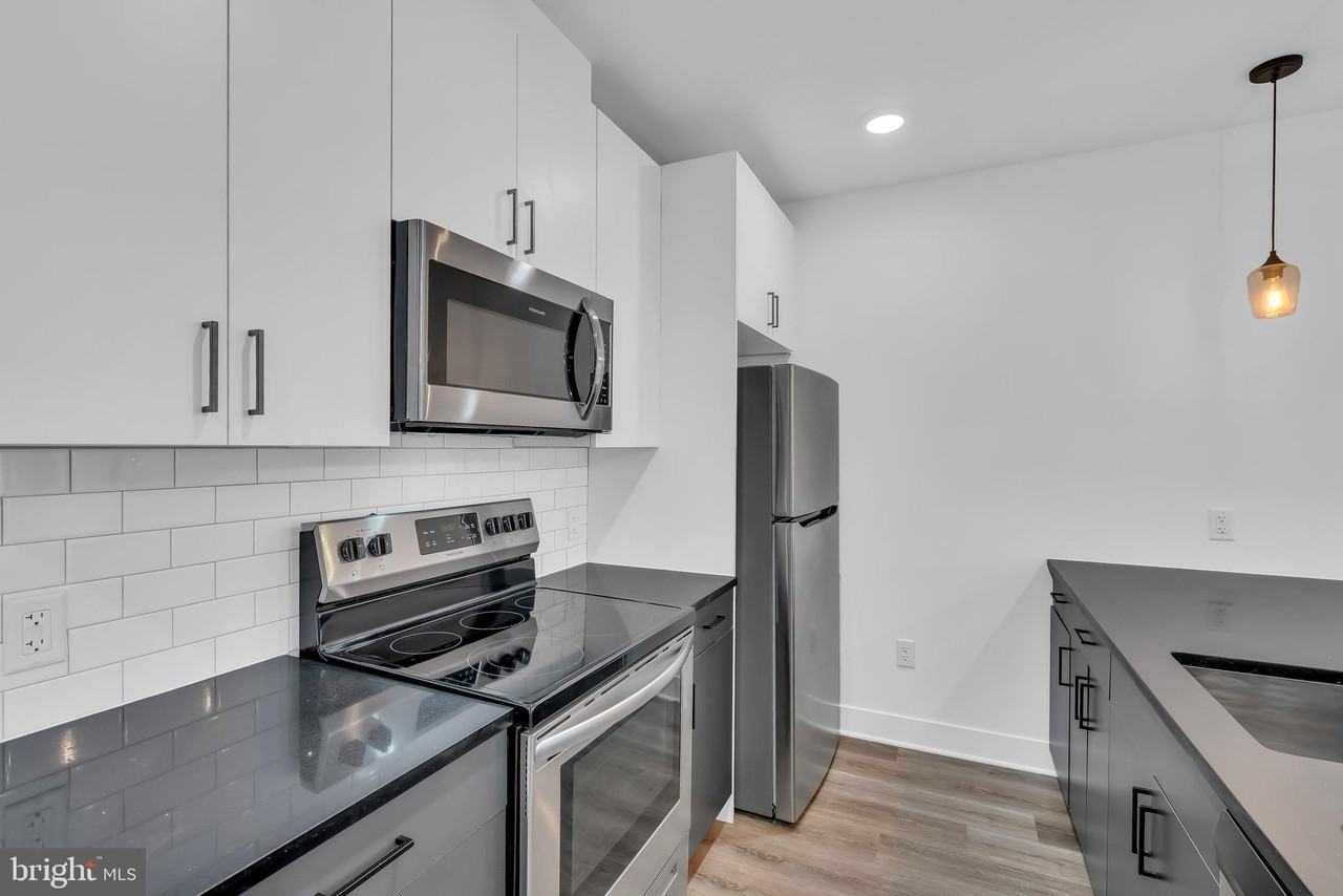 330 Cecil B Moore Ave #105 - Photo 5 of 20