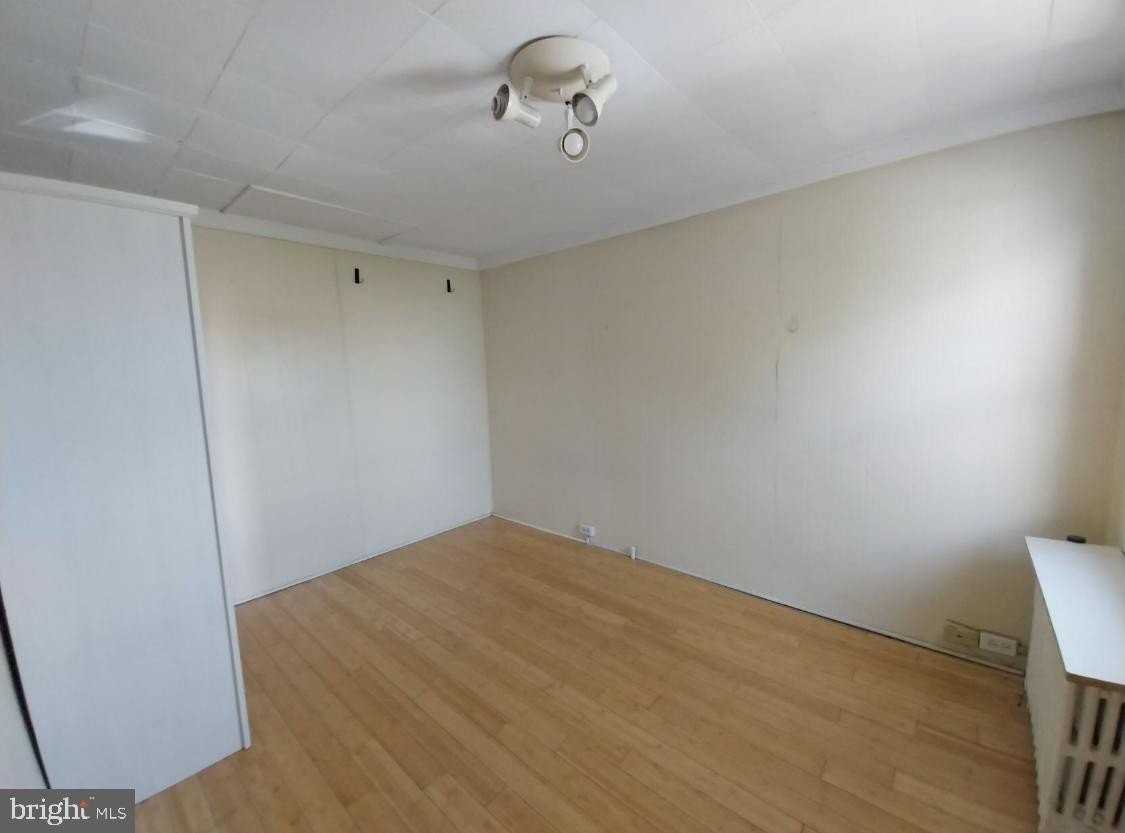 819 Kimball St - Photo 3 of 19