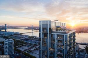 featured image of 15 Dock St Unit Ph2902