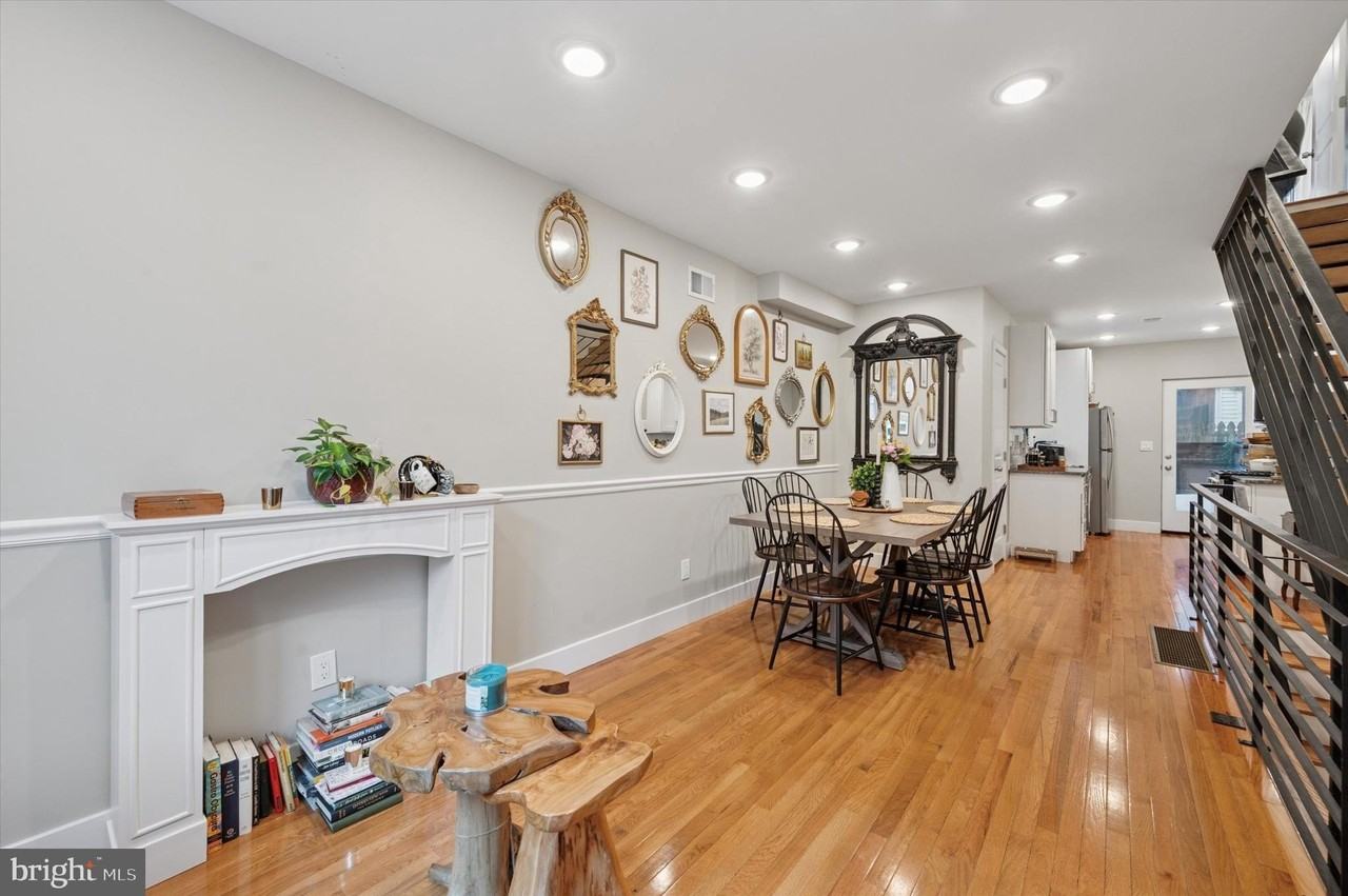 1233 N Hollywood St - Photo 3 of 16