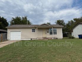 321 W 62nd Pl N - Photo 1 of 1