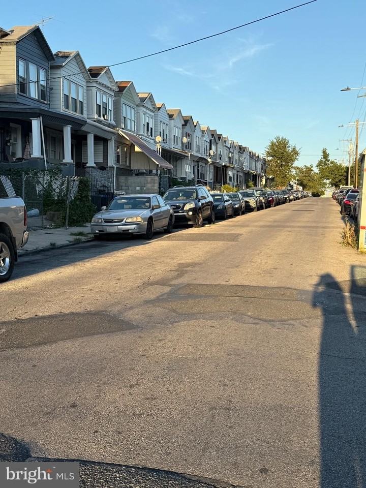 6130 Locust St #2ndFL - Photo 2 of 46