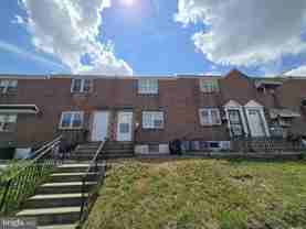 5860 Oxford Ave - Photo 1 of 1
