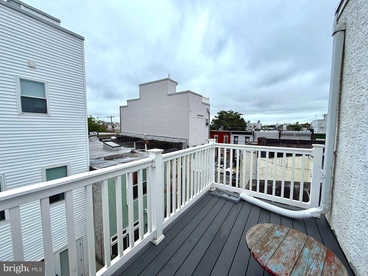 1551 South Lambert Street - Photo 6 of 27