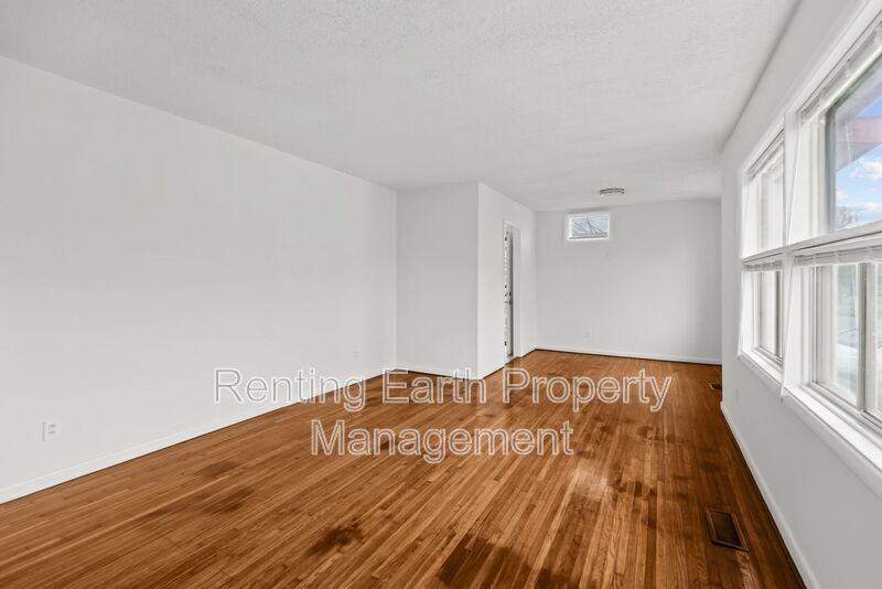 6715 Court N - Photo 2 of 15