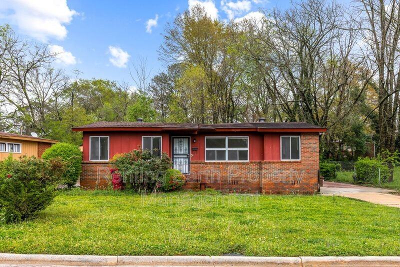 6715 Court N - Photo 4 of 15