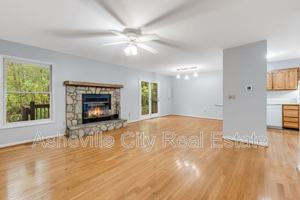 featured image of 103 Parkway Vista Dr