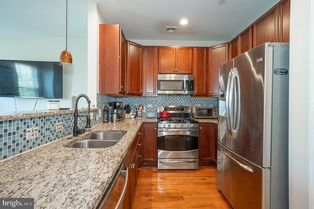 35 Brewerytown Ct - Photo 5 of 16