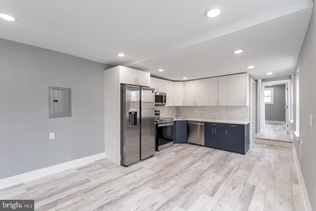 3252 Miller Street #2 - Photo 4 of 16