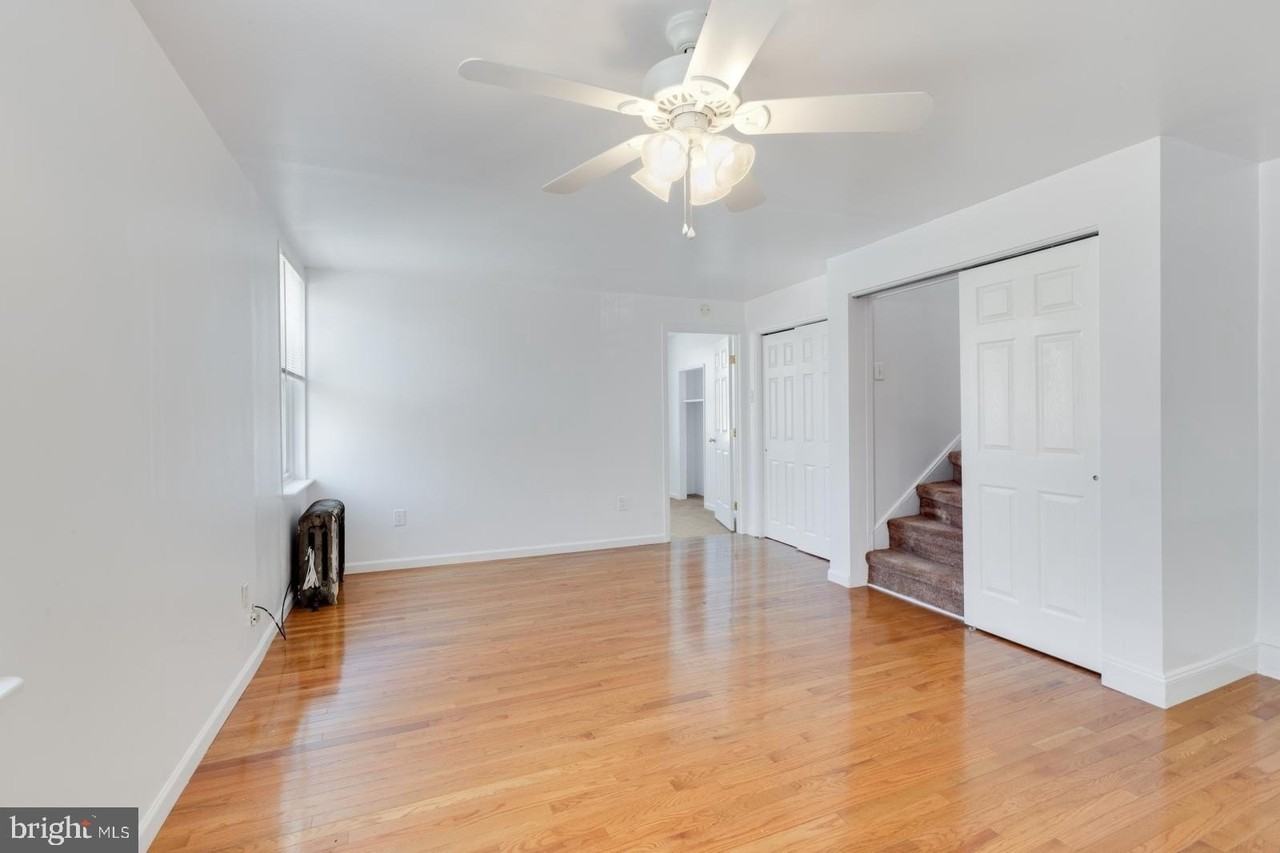 600 E Girard Ave Apt 2 #2 - Photo 6 of 24