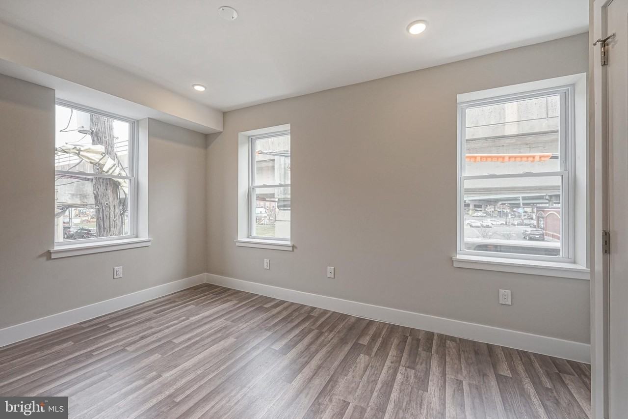 1072 N Front St Unit A #A - Photo 5 of 13