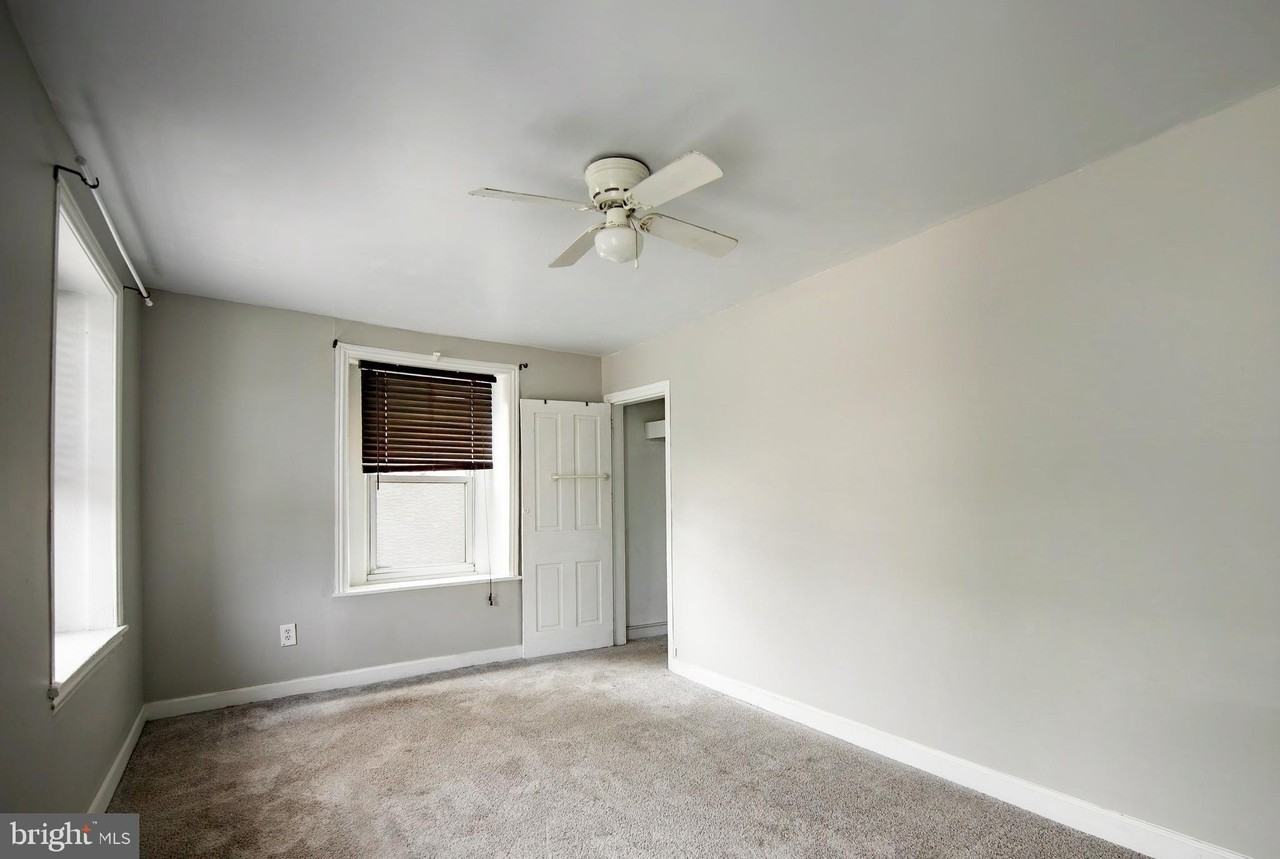 112 Dawson St - Photo 3 of 16