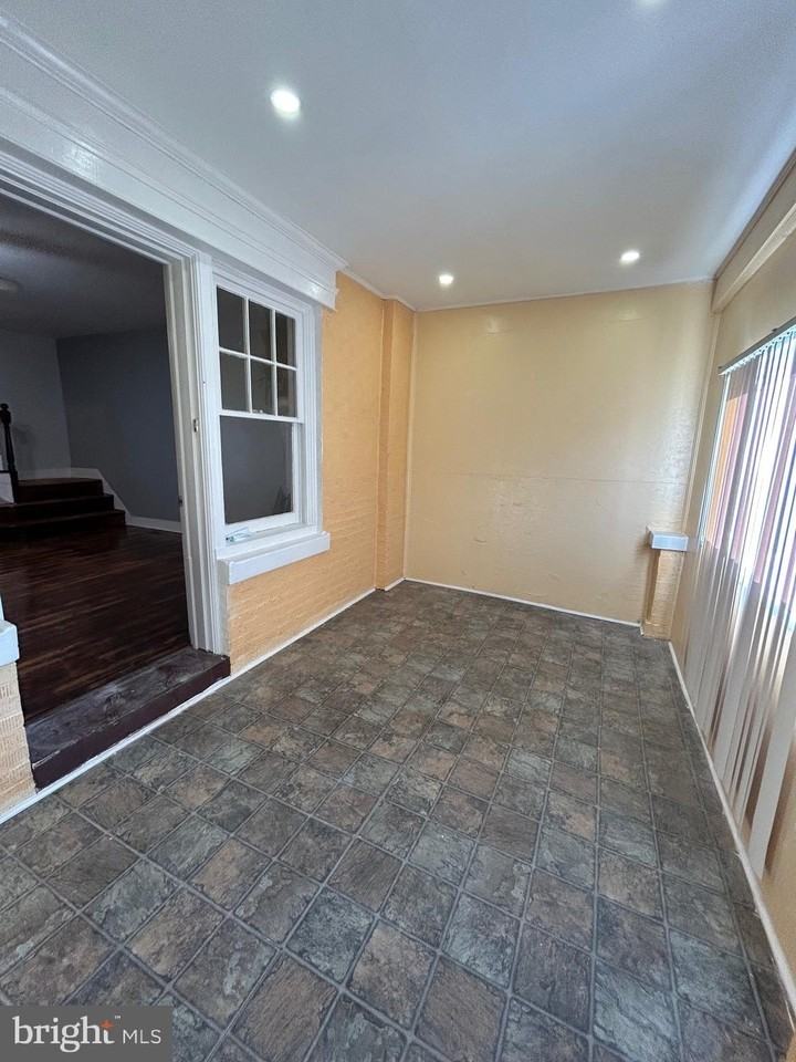 5834 Beaumont Ave - Photo 3 of 22