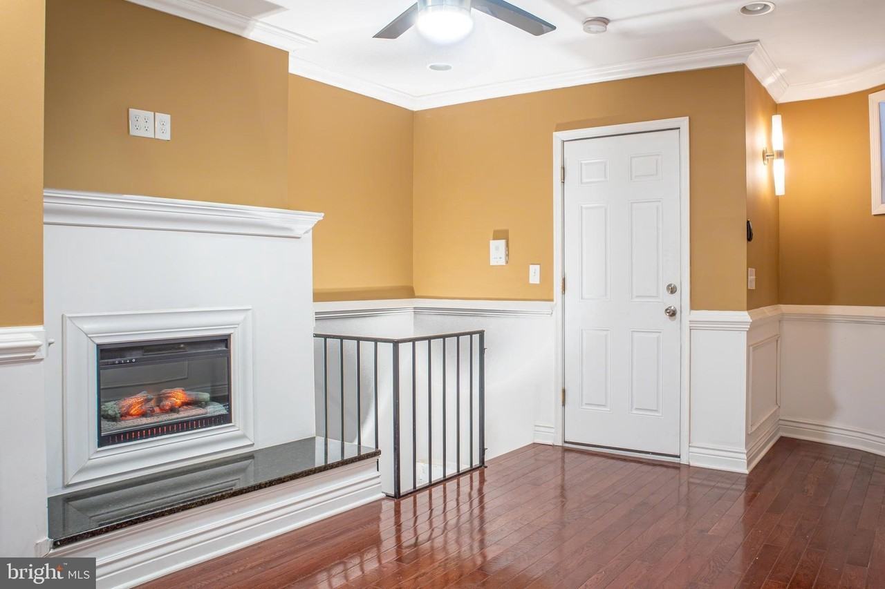 265 S 9th St #1R - Photo 5 of 22