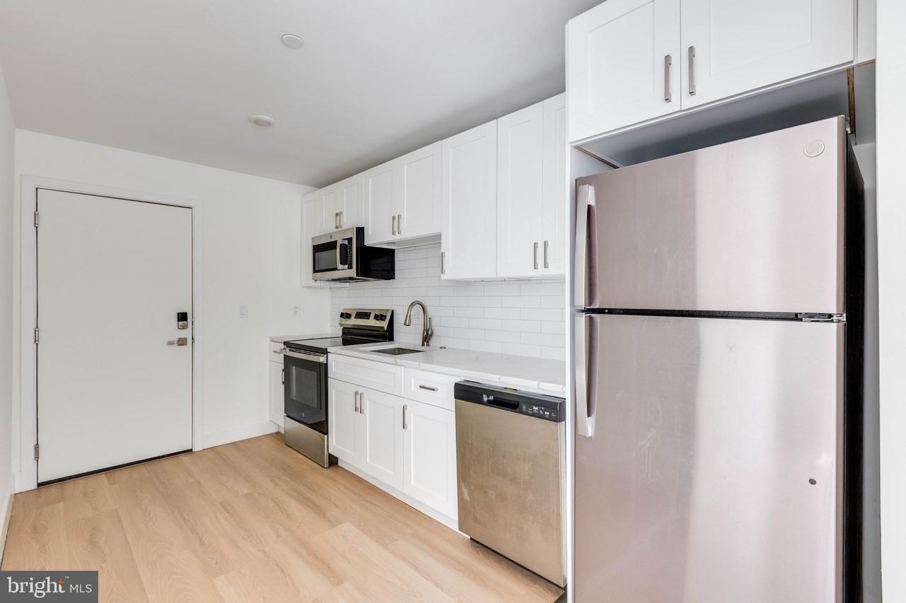 3517 North 16th Street #2 - Photo 2 of 11