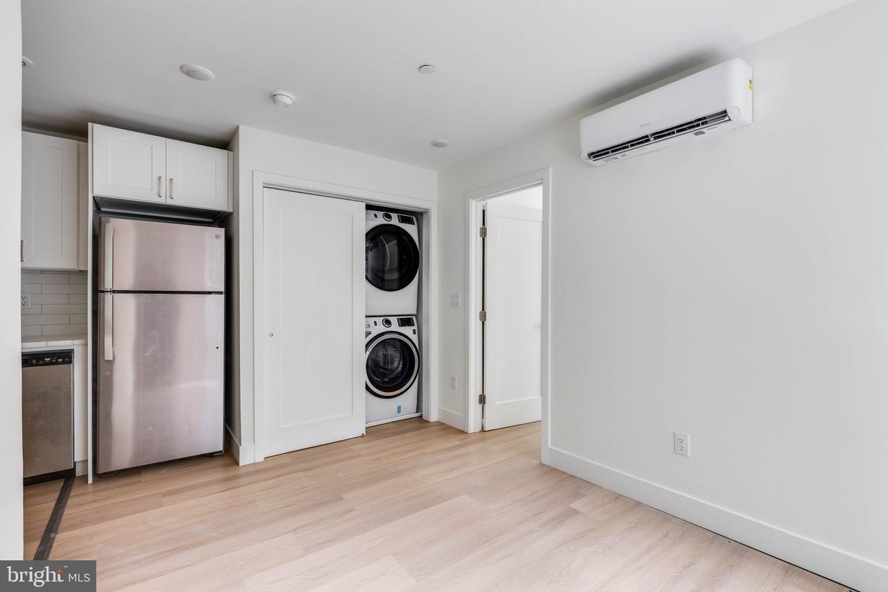 3517 North 16th Street #2 - Photo 4 of 11