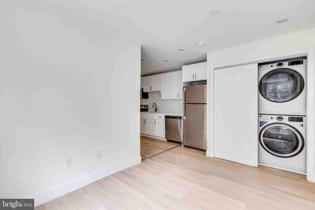 3517 North 16th Street #2 - Photo 5 of 11