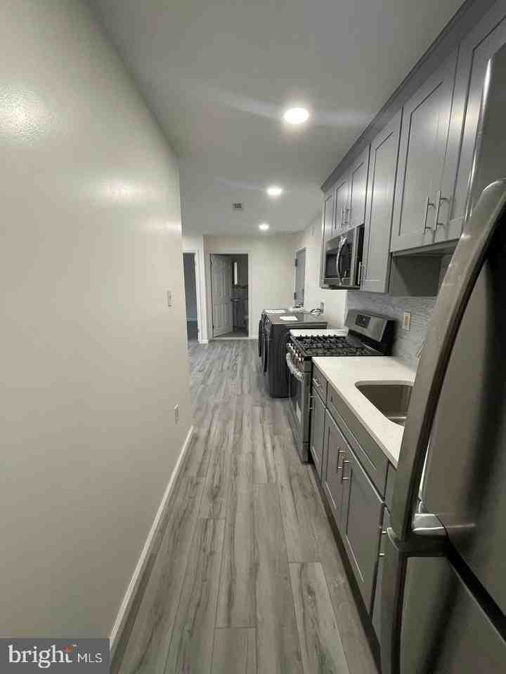 910 Arch St Apt 2m #2M - Photo 7 of 11