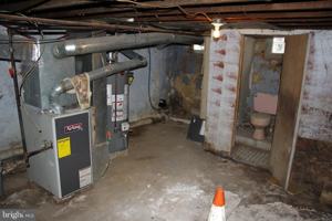 featured image of 3085 Potter St