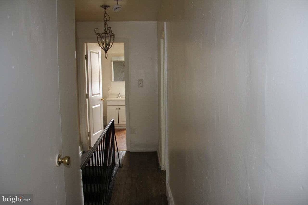 3085 Potter St - Photo 7 of 16