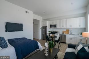 2235 Washington Ave Apt 408 #408 - Photo 1 of 1